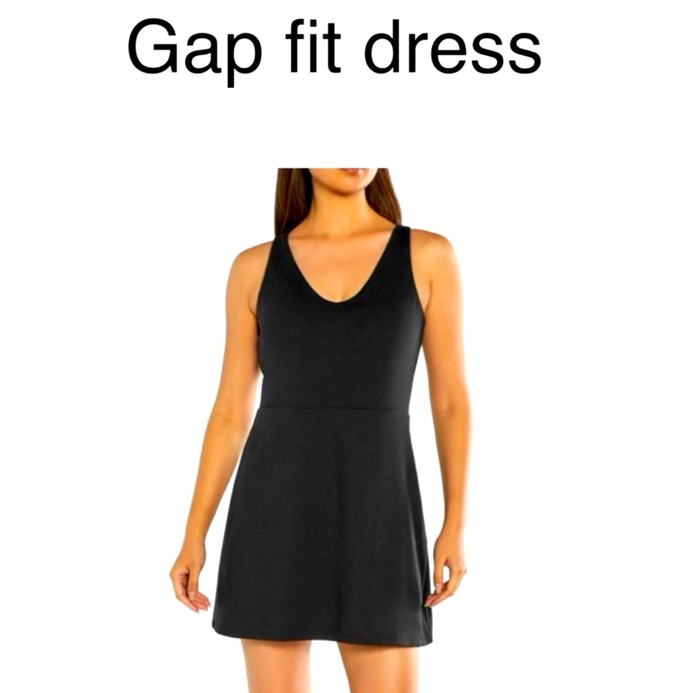 GapFit Active Moisture Wicking Dress shorts under  🆕 
(🤑 Get 5 items for $30)